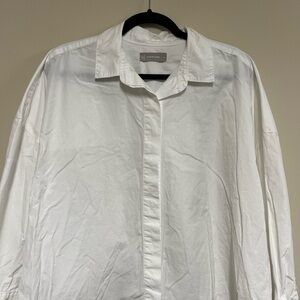 Everlane Women’s Classic White Button Down Shirt